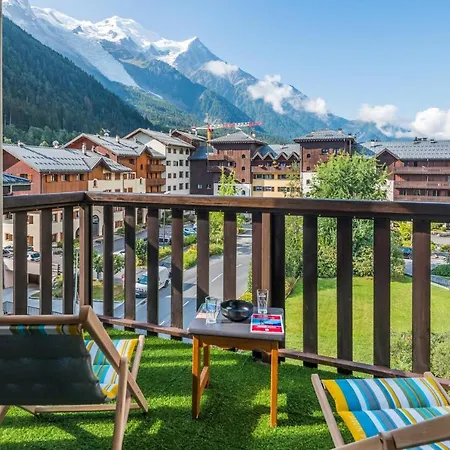 Appartement Du Midi - Welkeys Chamonix Mont Blanc Exterior foto